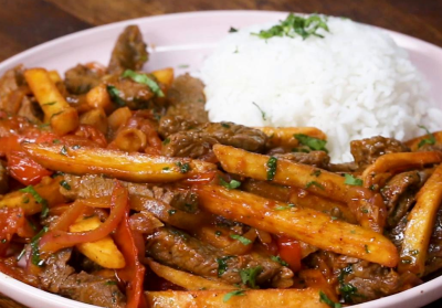 Lomo saltado